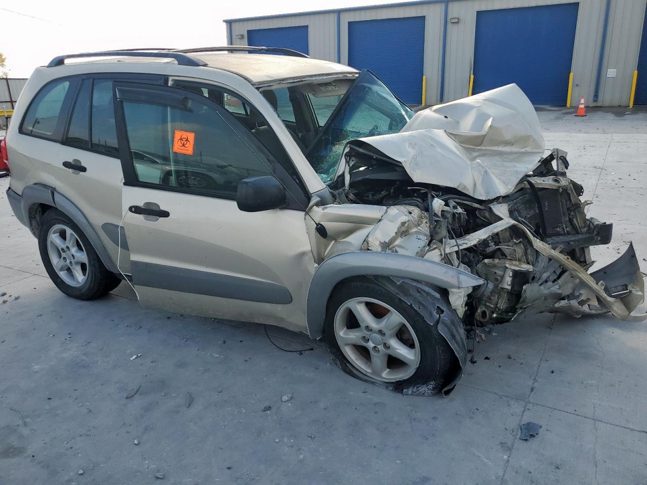 2003 TOYOTA RAV4 photo 4