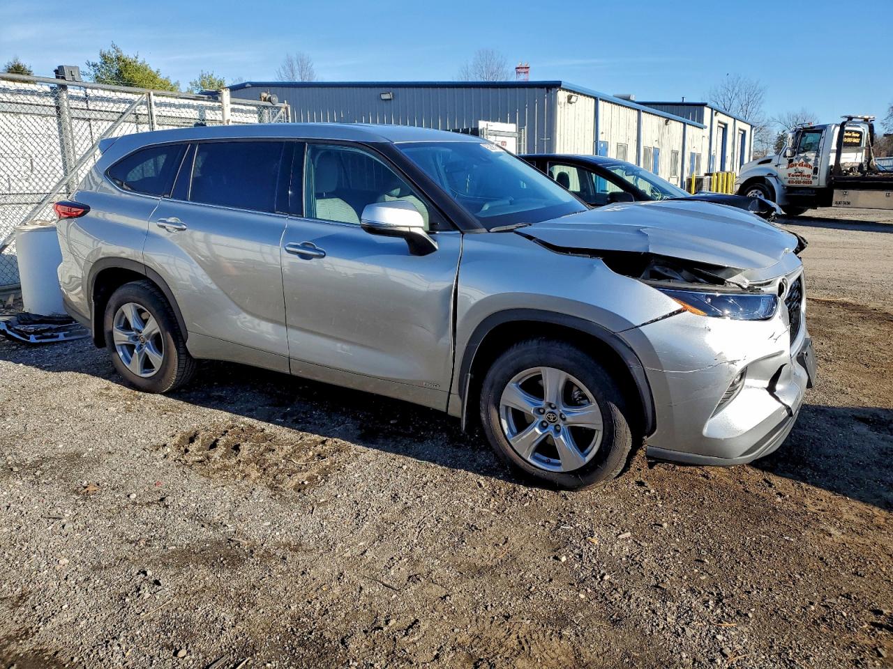2022 TOYOTA HIGHLANDER photo 4