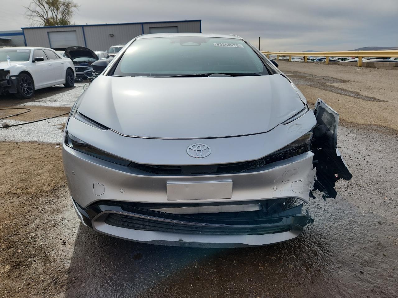 2024 TOYOTA PRIUS XLE photo 5