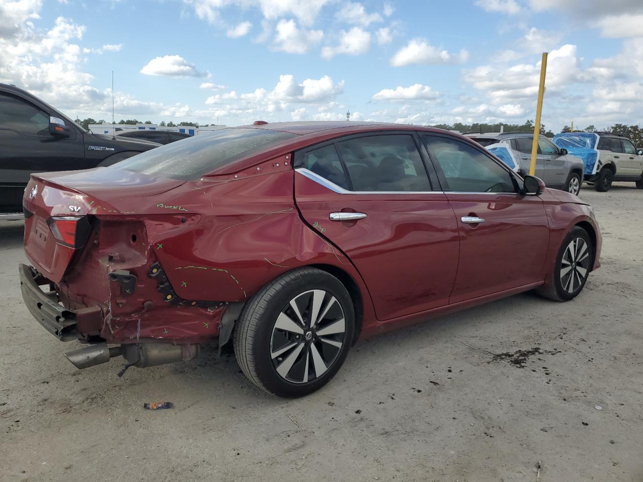 2019 NISSAN ALTIMA SV photo 7