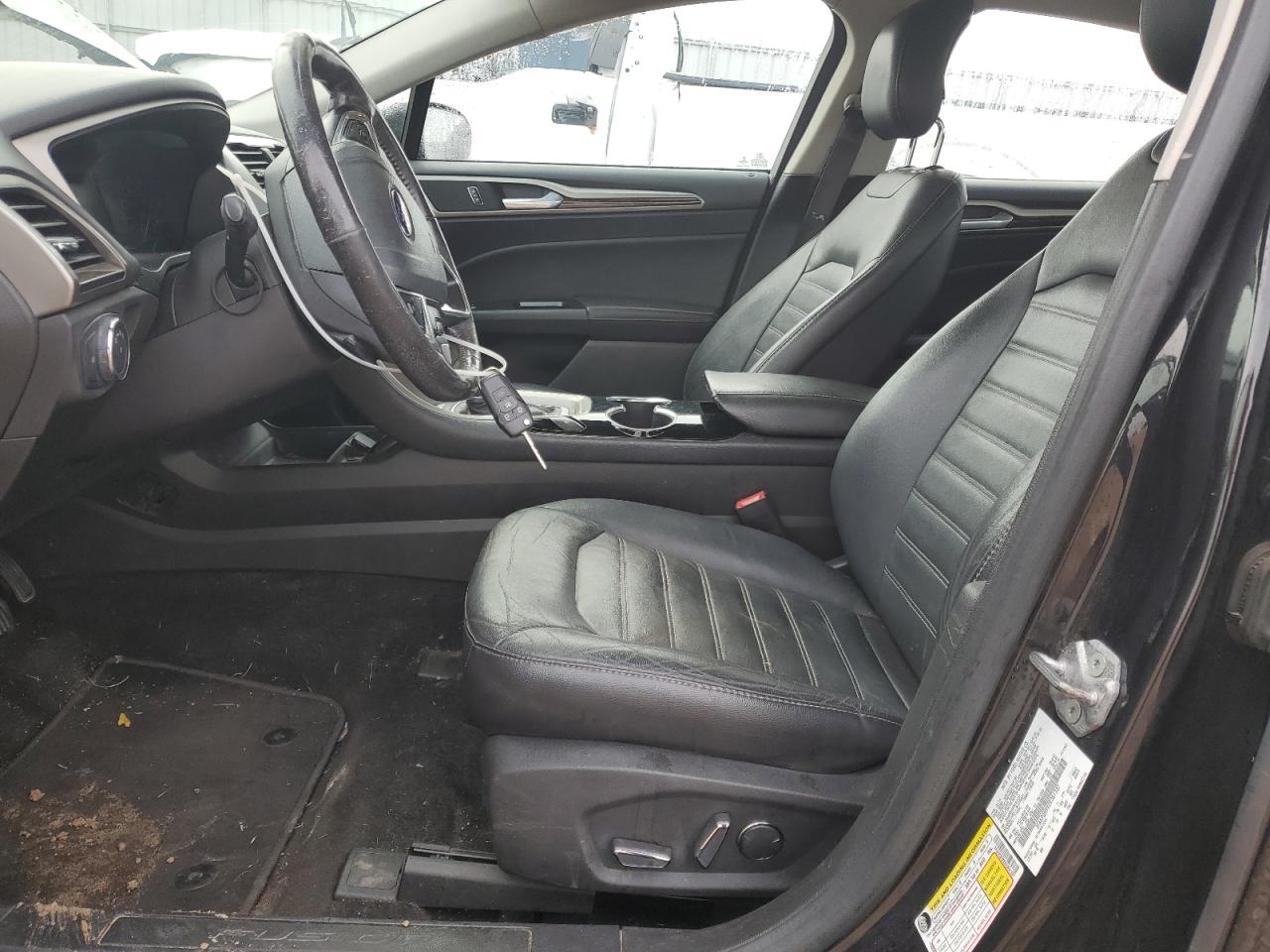2014 FORD FUSION SE photo 13