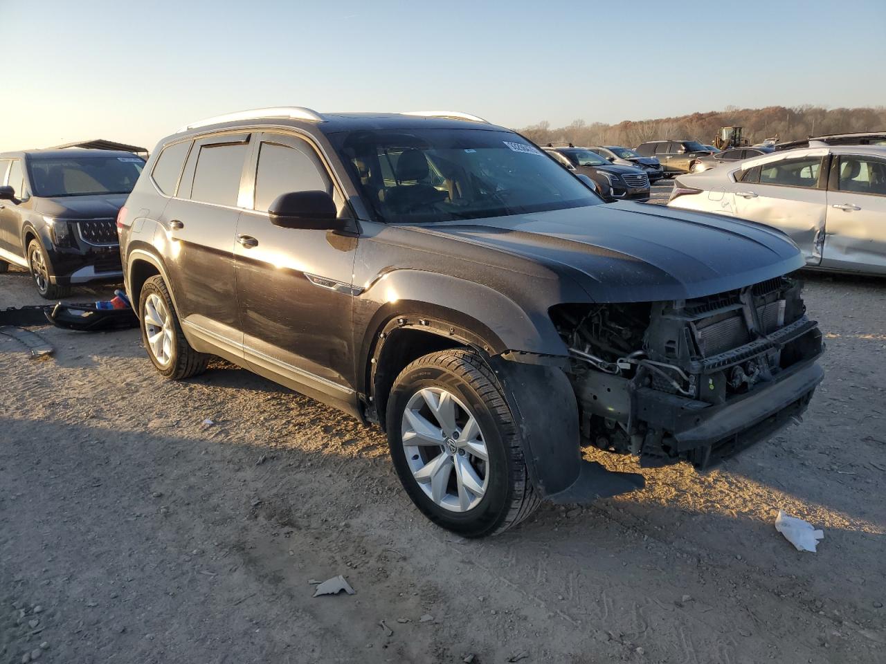2018 VOLKSWAGEN ATLAS SEL photo 7