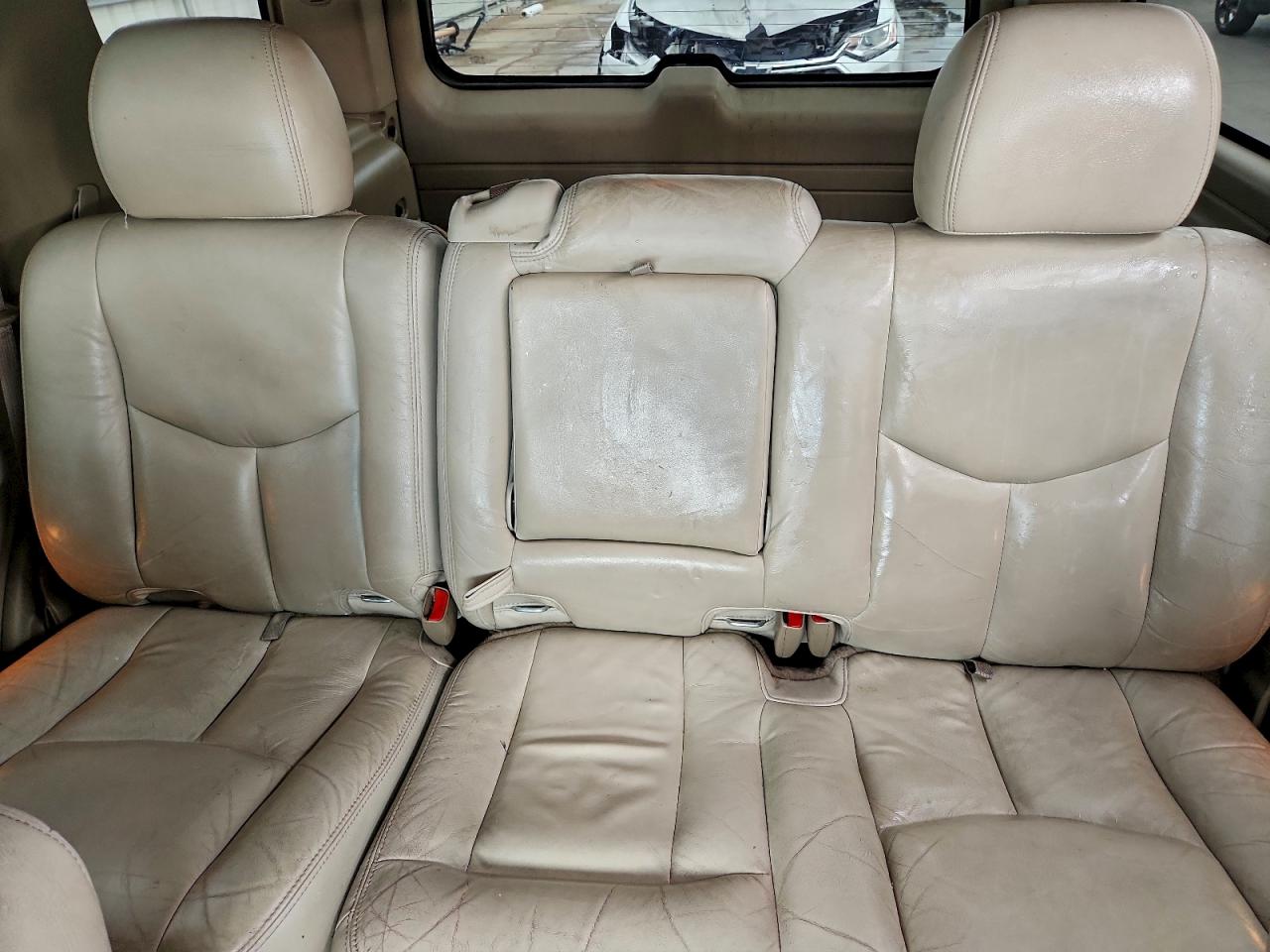 2003 CHEVROLET TAHOE K1500 photo 10