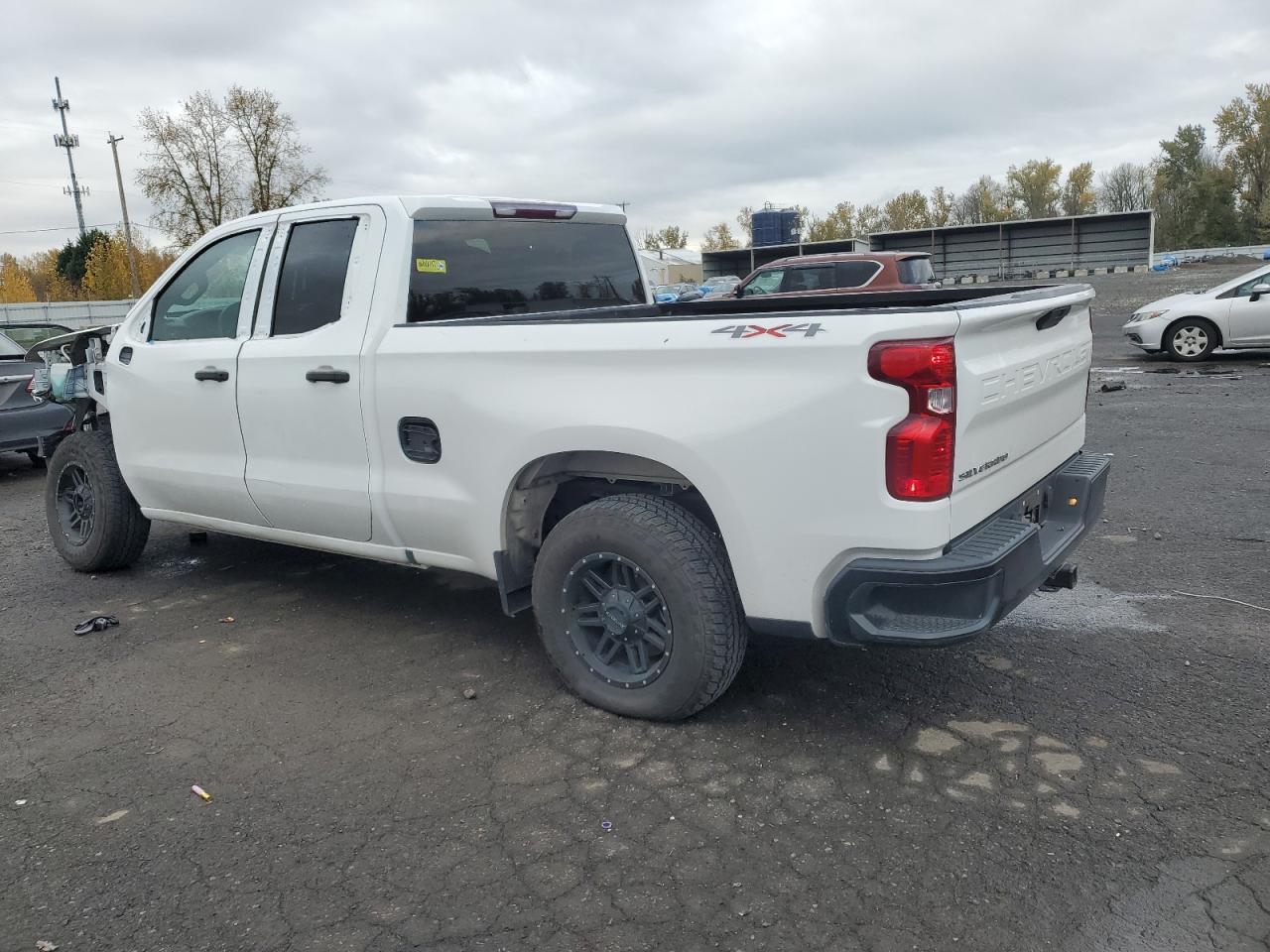 2020 CHEVROLET SILVERADO K1500 photo 2