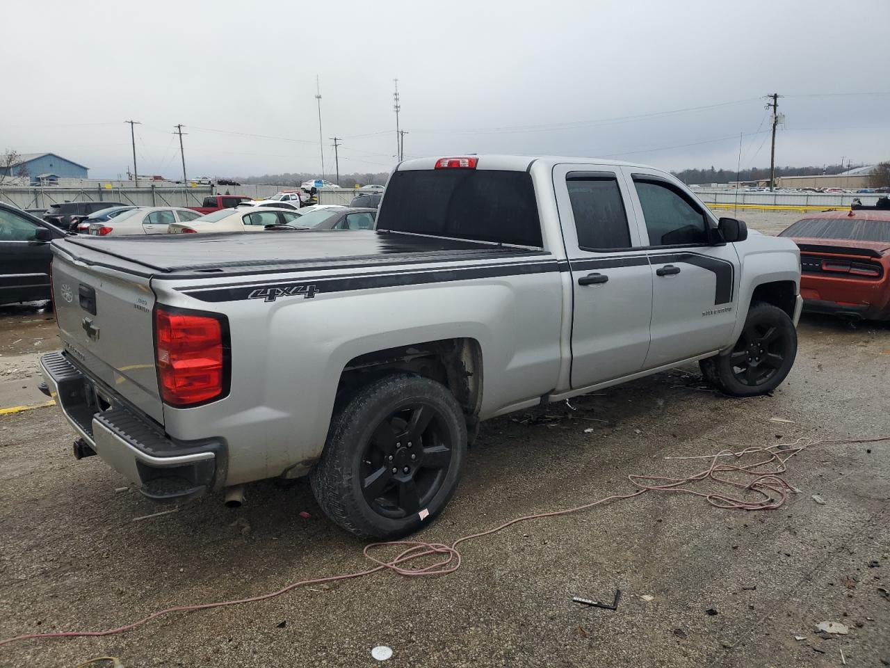 2017 CHEVROLET SILVERADO K1500 CUSTOM photo 5