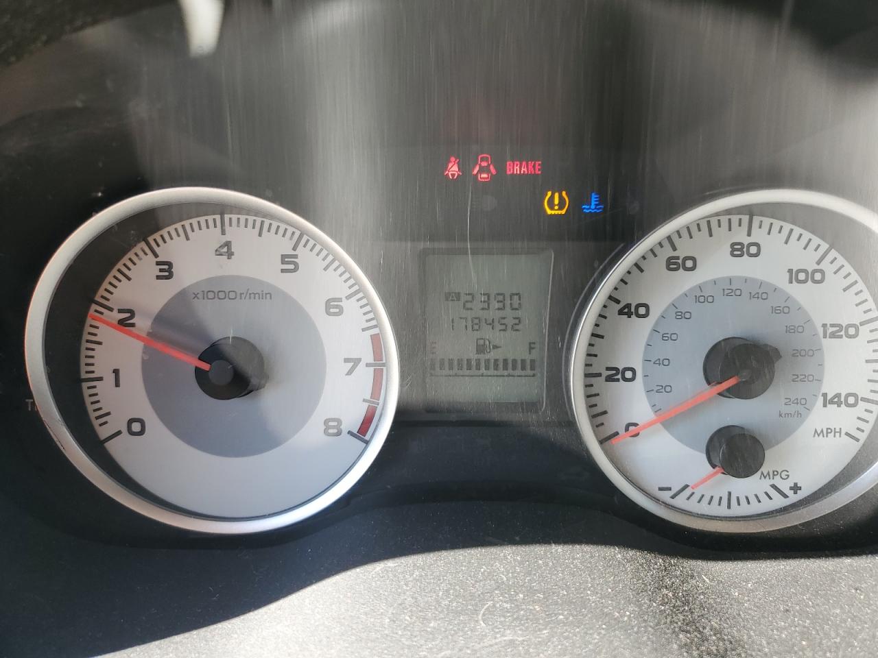 2012 SUBARU IMPREZA photo 17