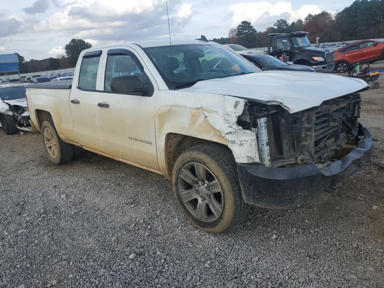 2017 CHEVROLET SILVERADO K1500 photo 7