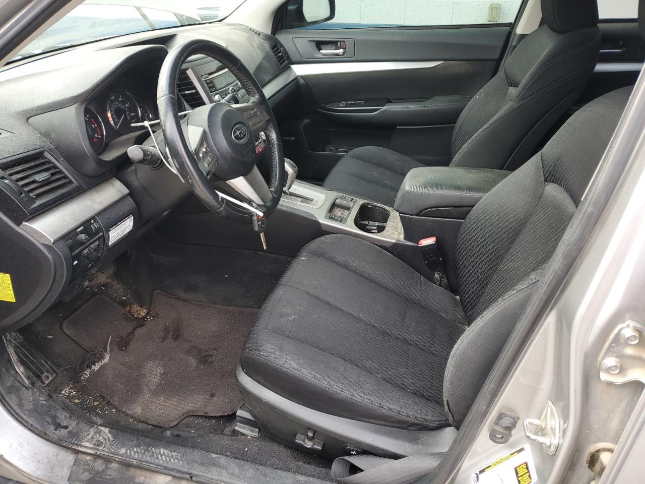 2010 SUBARU OUTBACK 2.5I PREMIUM photo 7