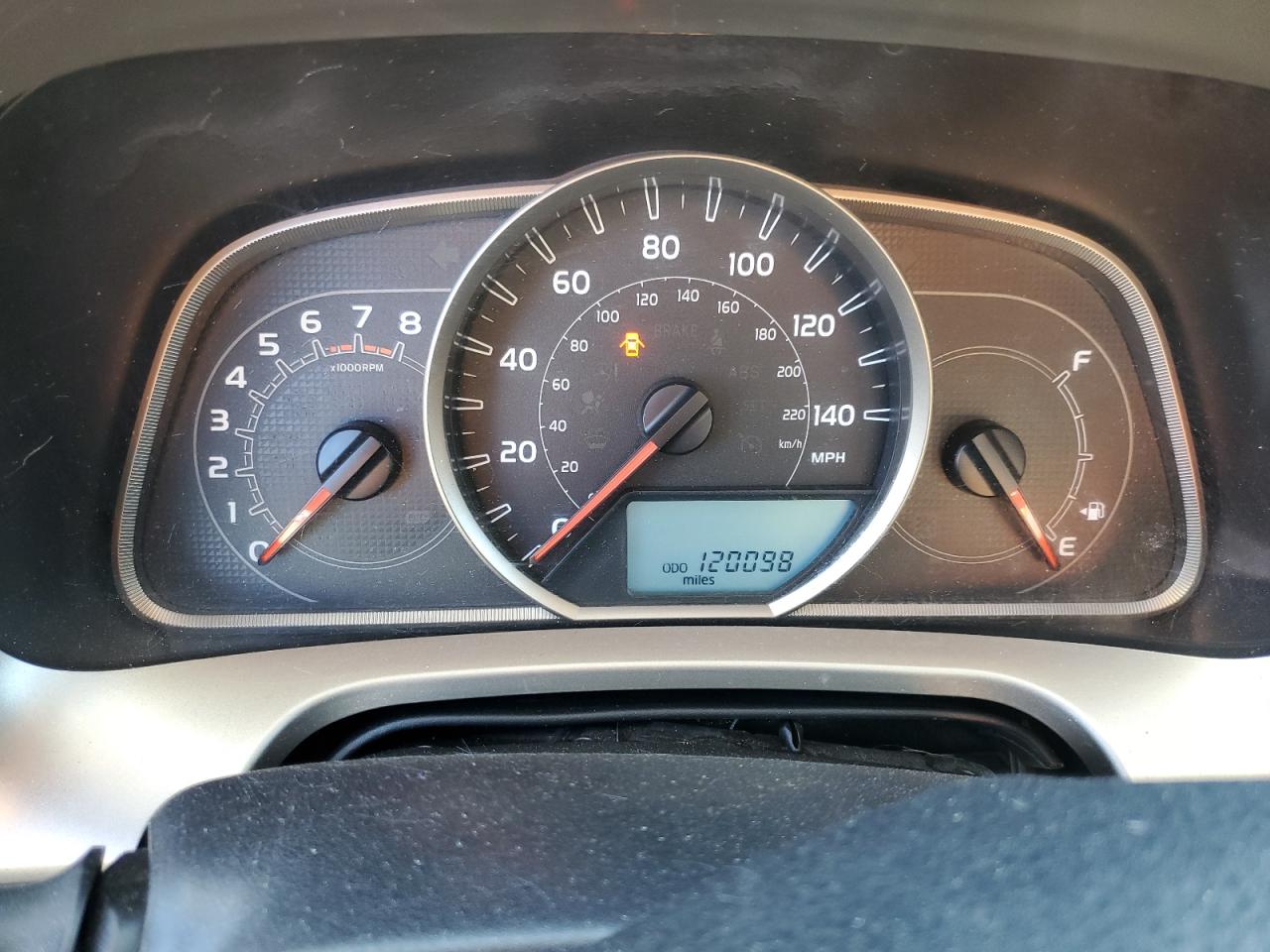 2015 TOYOTA RAV4 XLE photo 17