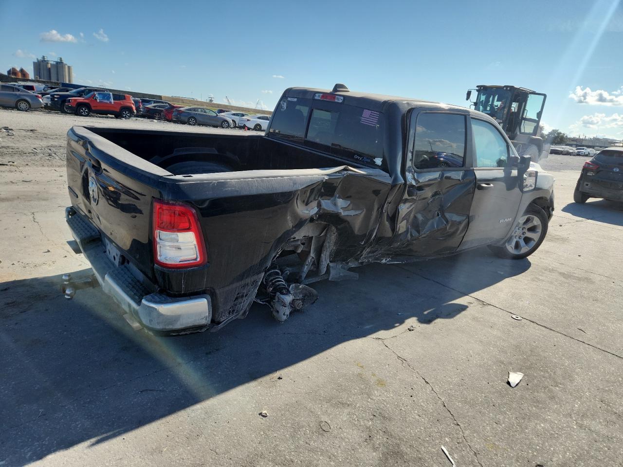 2023 RAM 1500 BIG HORN/LONE STAR photo 3