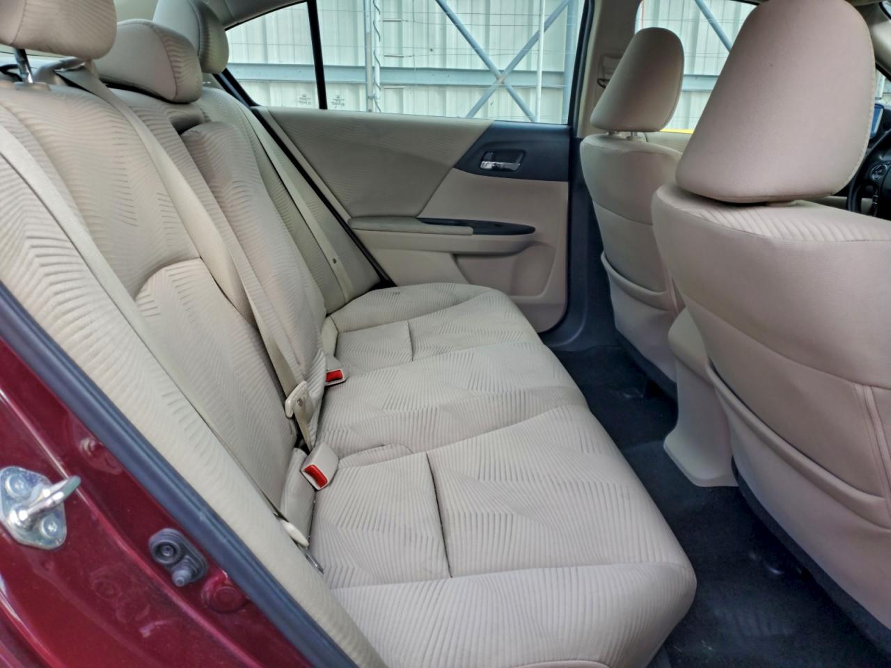2015 HONDA ACCORD LX photo 10