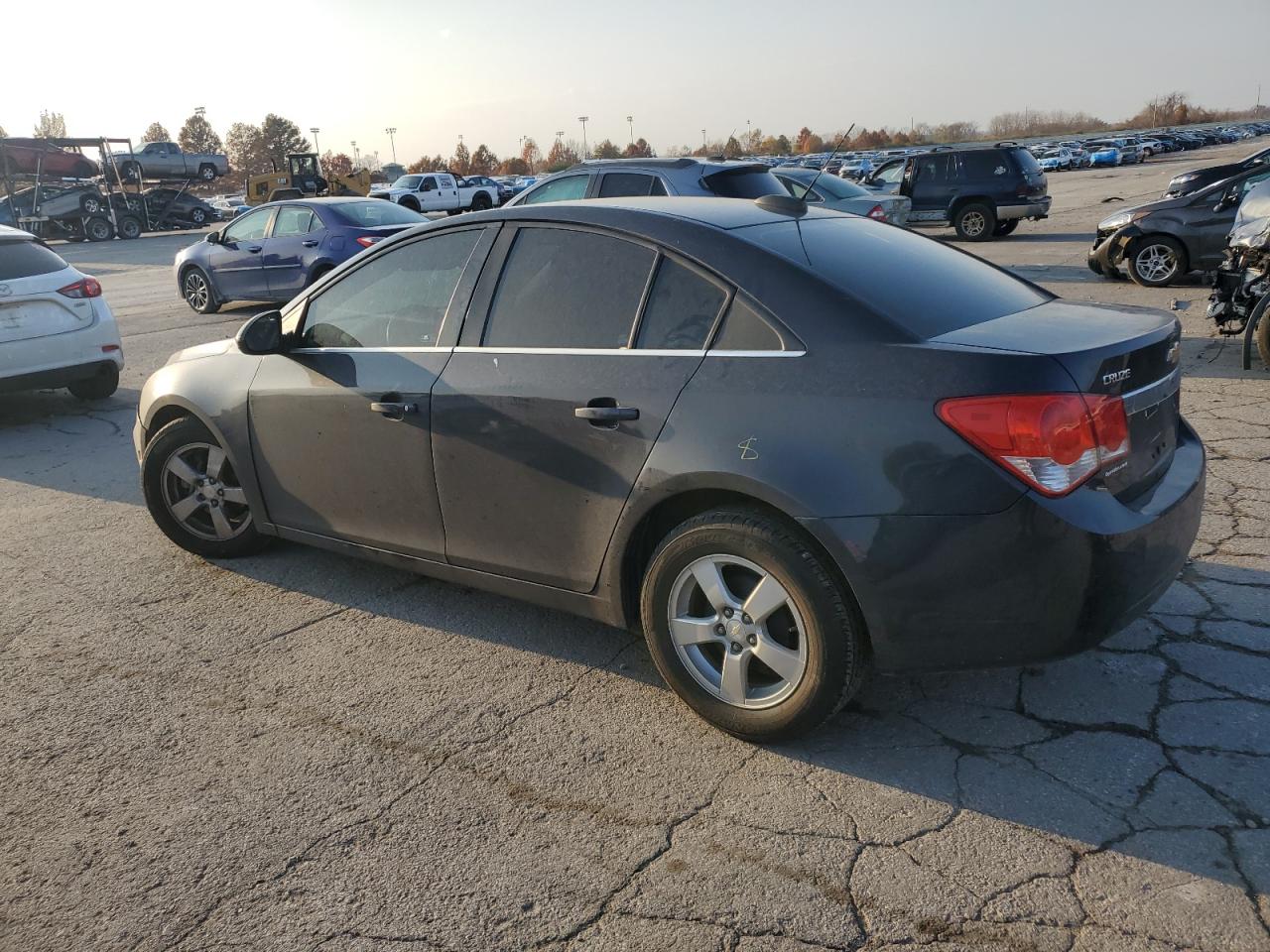 2016 CHEVROLET CRUZE LIMITED LT photo 3
