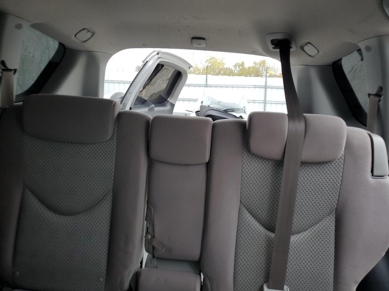 2008 TOYOTA RAV4 photo 28