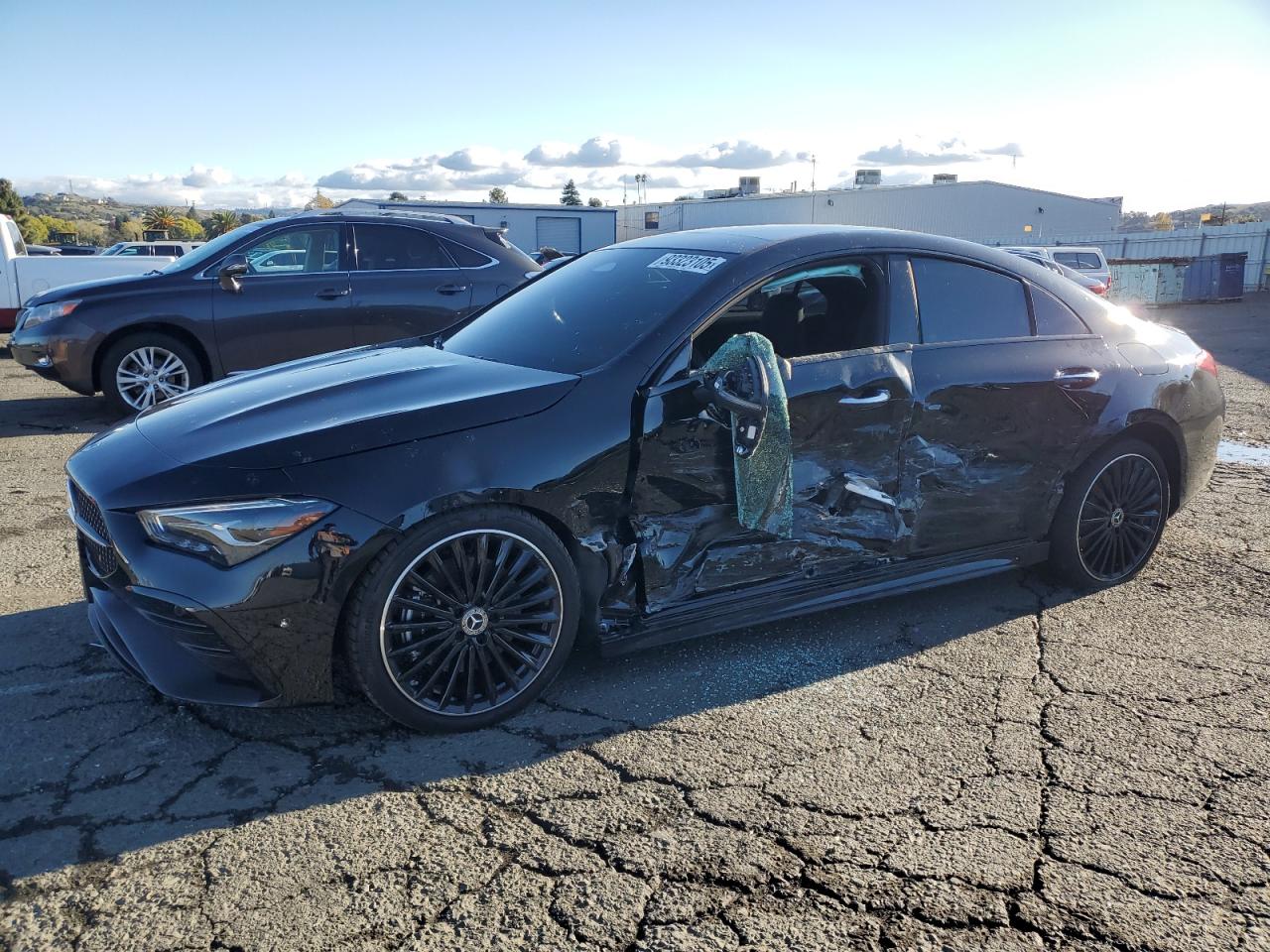 2025 MERCEDES-BENZ CLA