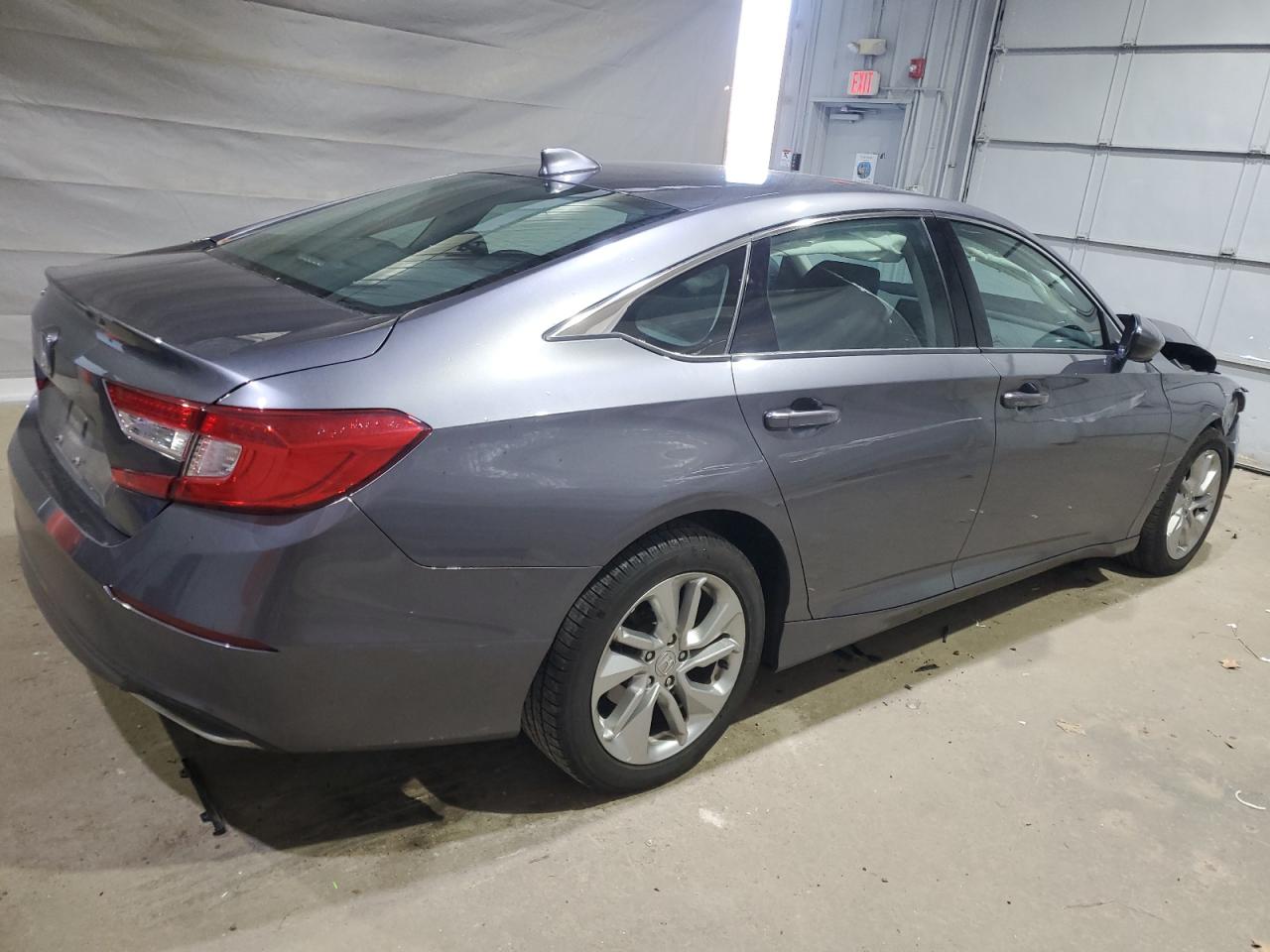 2020 HONDA ACCORD LX photo 3