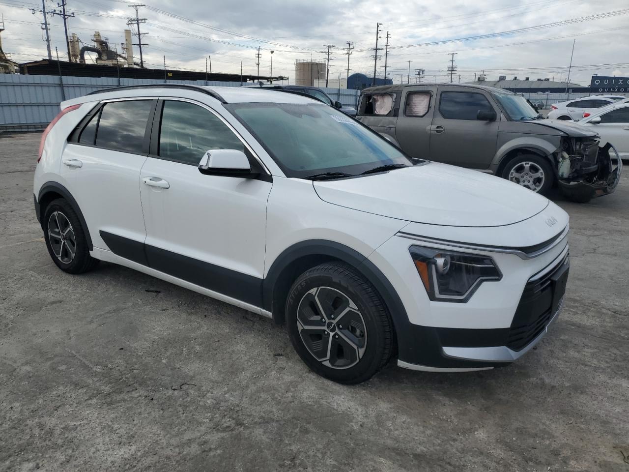 2023 KIA NIRO EX photo 4