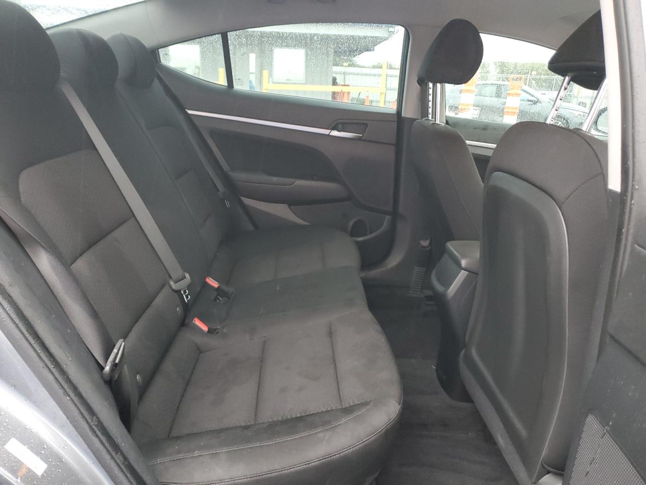 2019 HYUNDAI ELANTRA SEL photo 19