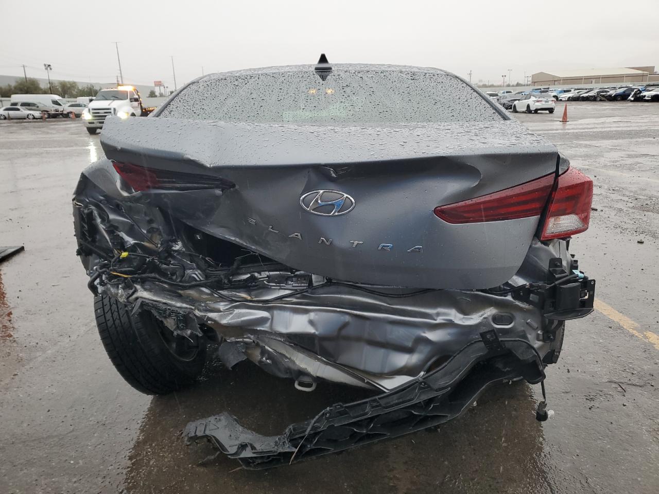 2019 HYUNDAI ELANTRA SEL photo 11