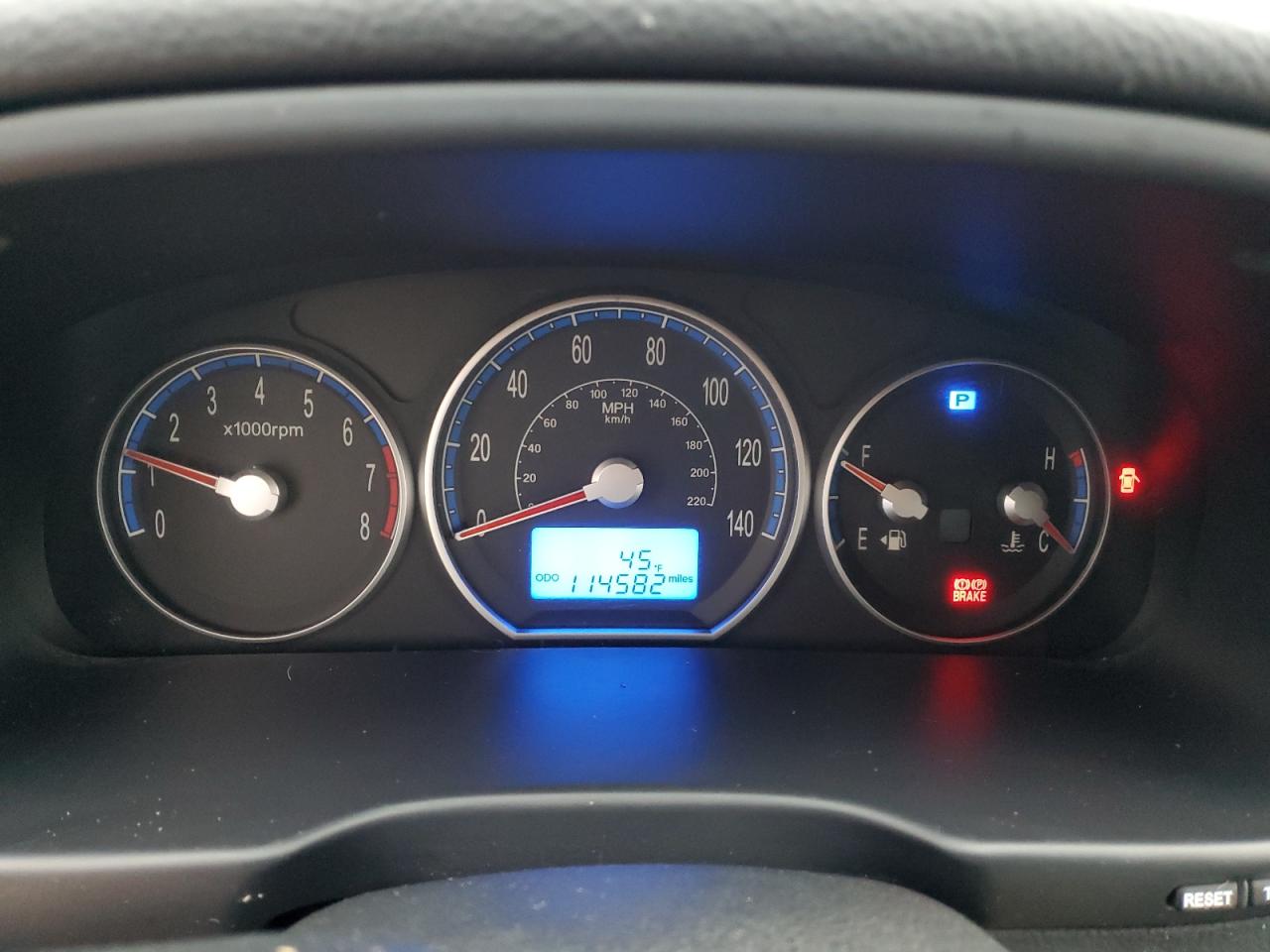 2009 HYUNDAI SANTA FE SE photo 25