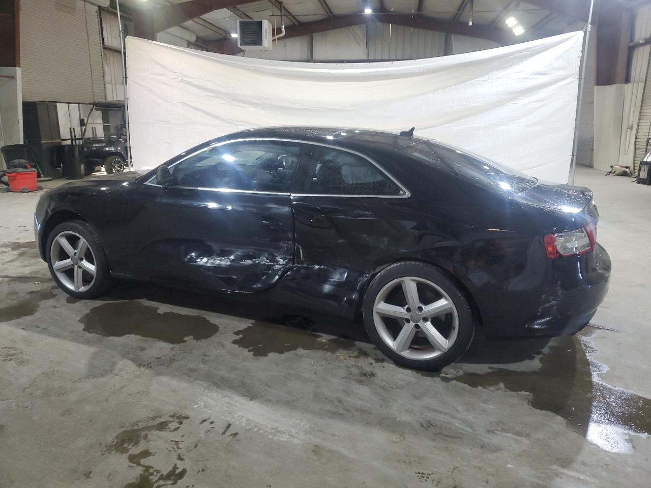 2010 AUDI A5 PREMIUM photo 4