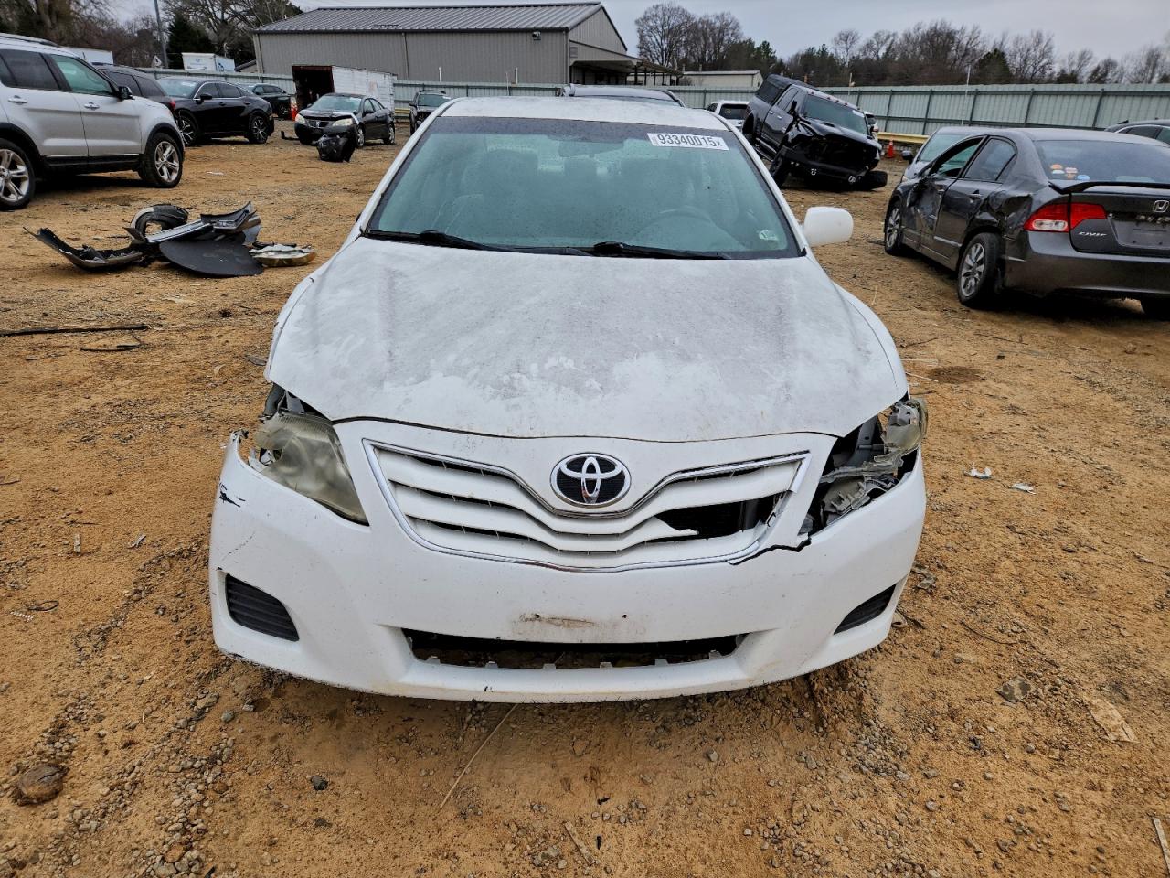 2011 TOYOTA CAMRY BASE photo 9