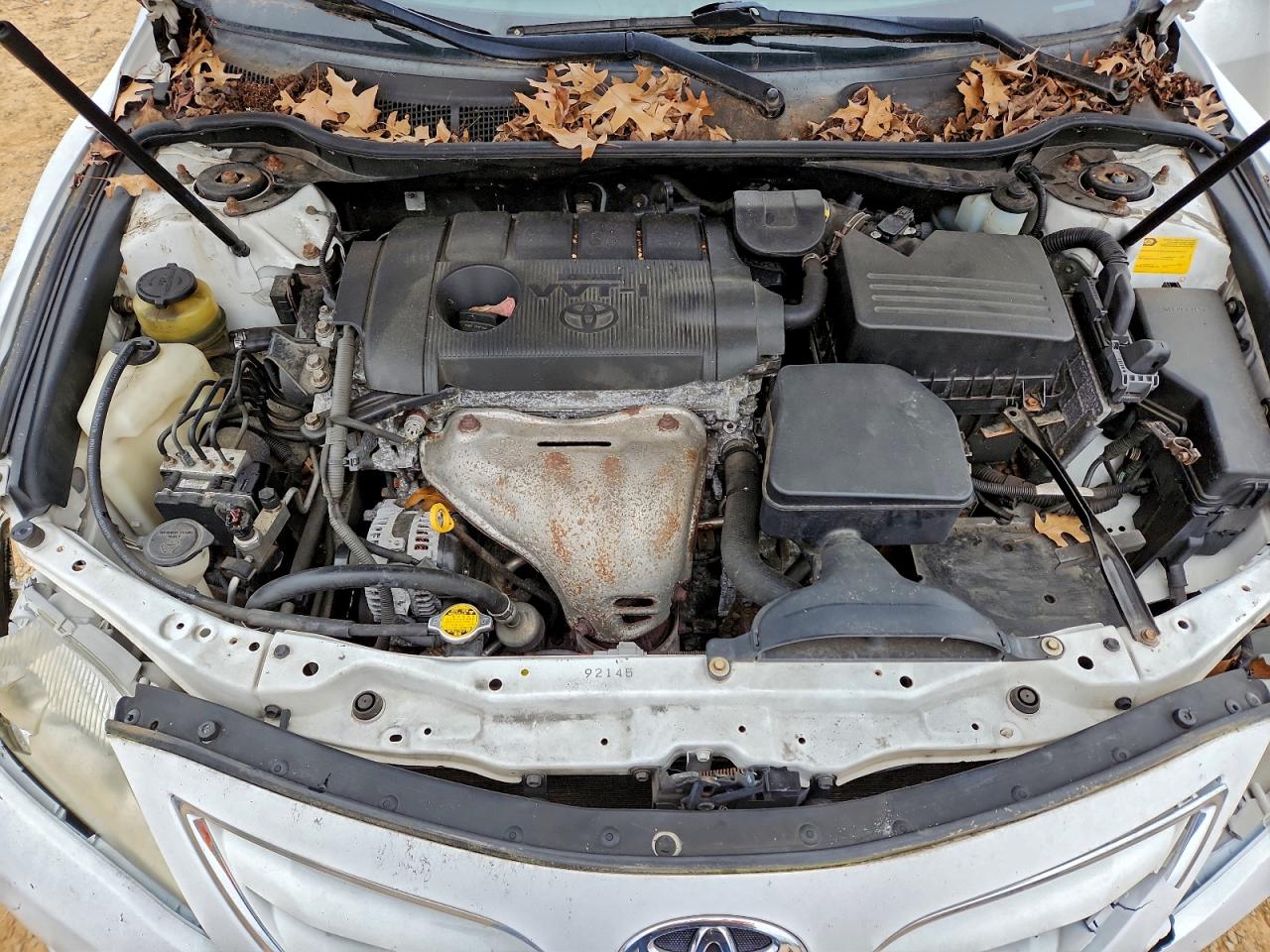 2011 TOYOTA CAMRY BASE photo 21