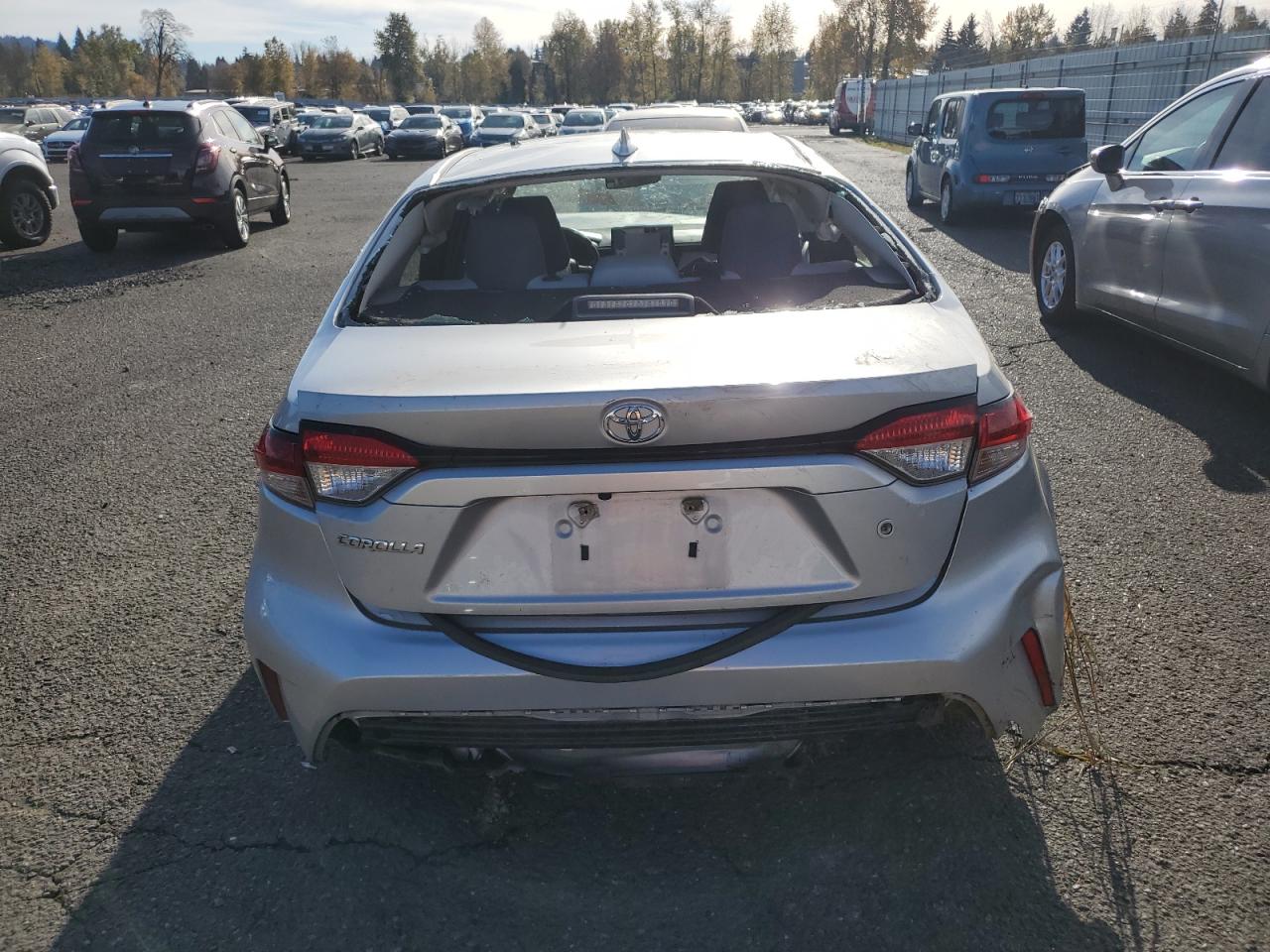2021 TOYOTA COROLLA L photo 11