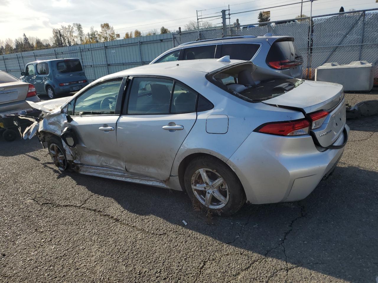 2021 TOYOTA COROLLA L photo 3