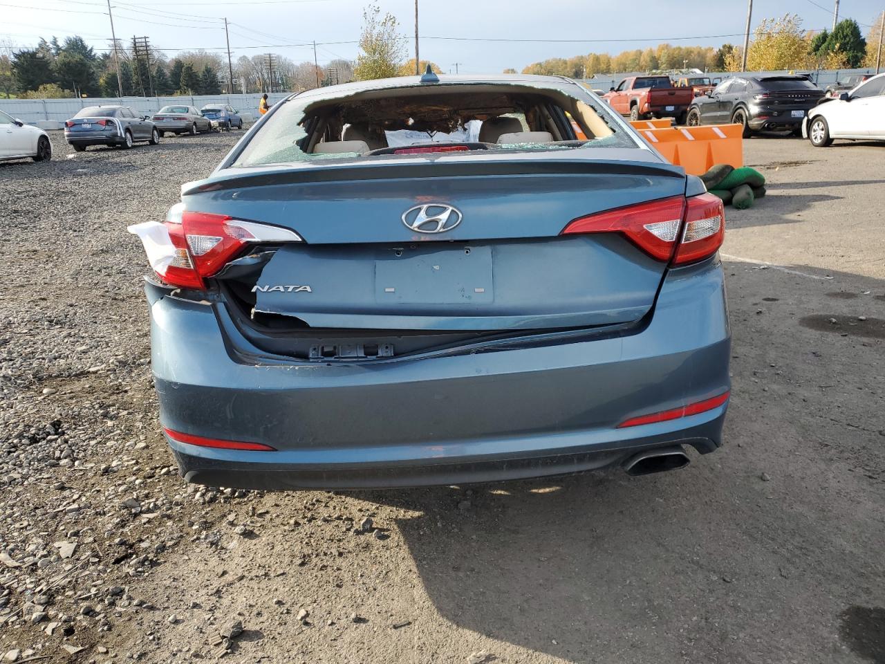2016 HYUNDAI SONATA SE photo 6