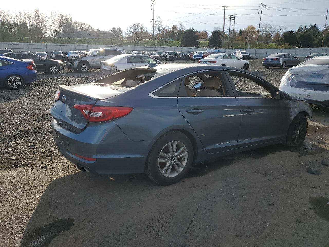 2016 HYUNDAI SONATA SE photo 3