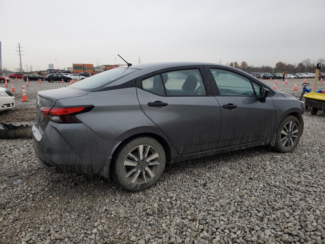 2024 NISSAN VERSA S photo 3