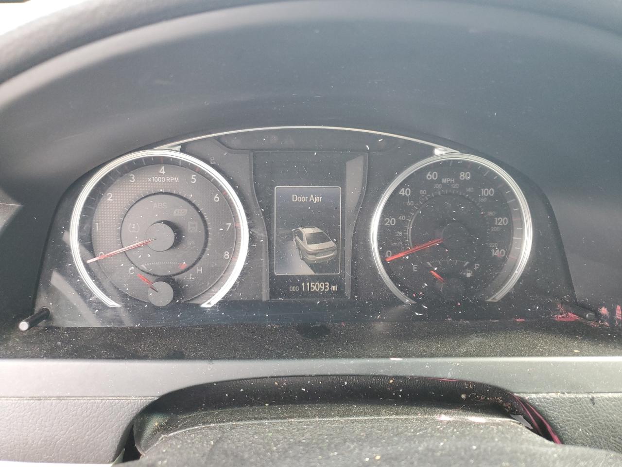 2017 TOYOTA CAMRY LE photo 17