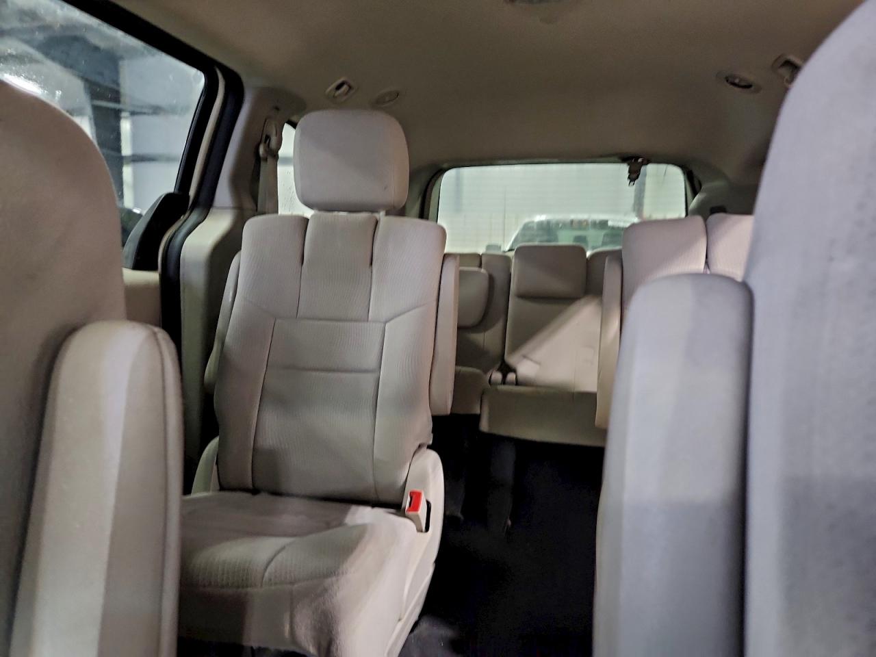 2012 DODGE GRAND CARAVAN SXT photo 19
