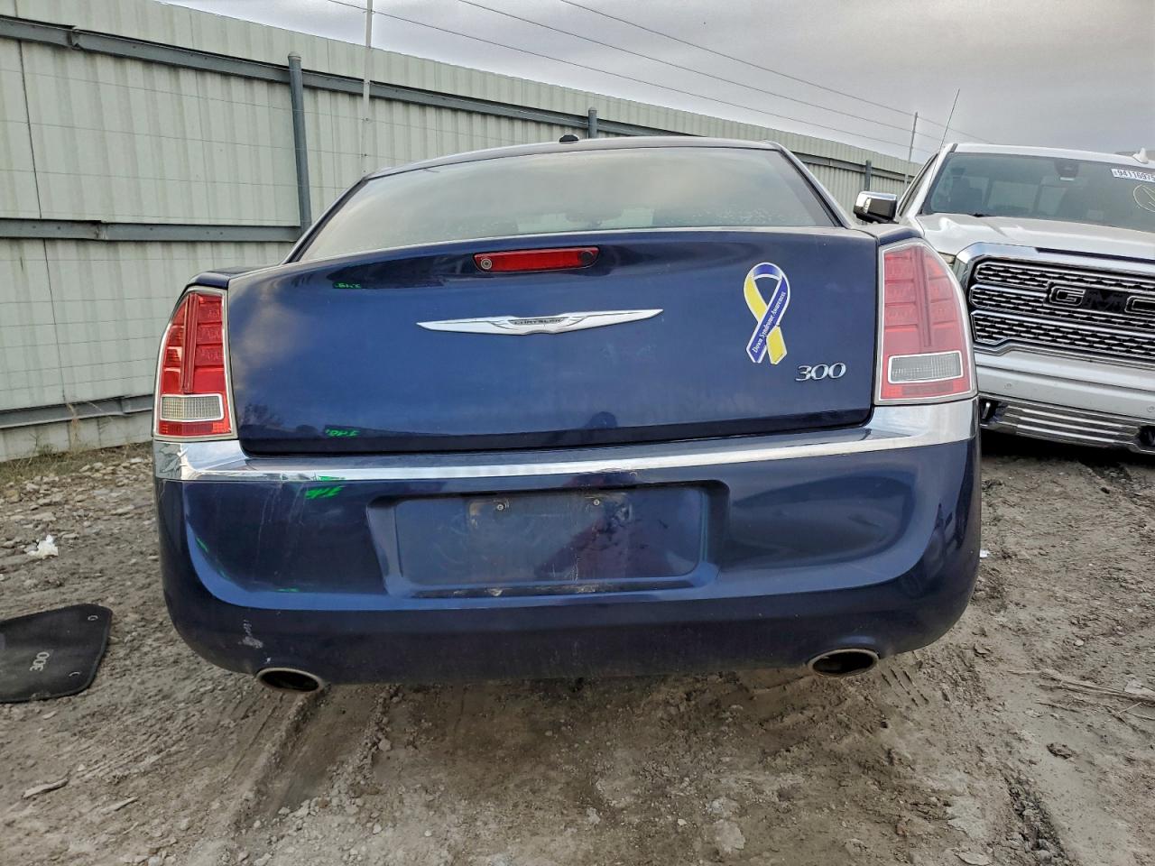 2014 CHRYSLER 300 photo 6