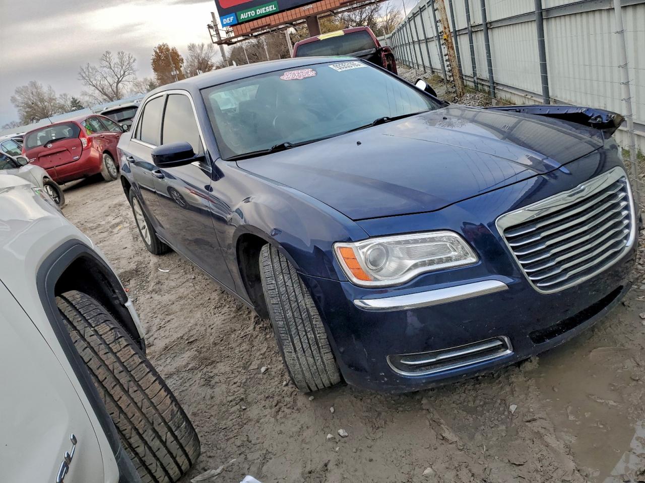 2014 CHRYSLER 300 photo 4