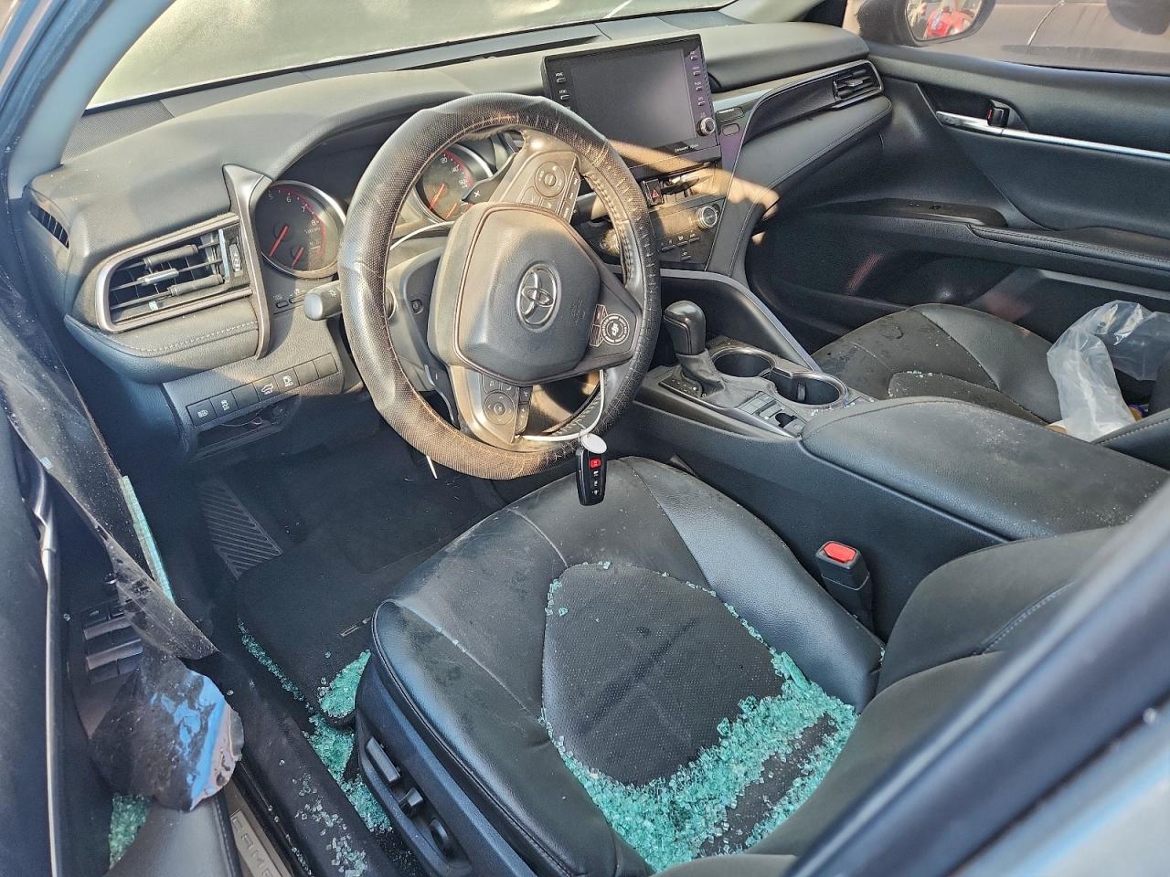 2021 TOYOTA CAMRY XSE photo 22