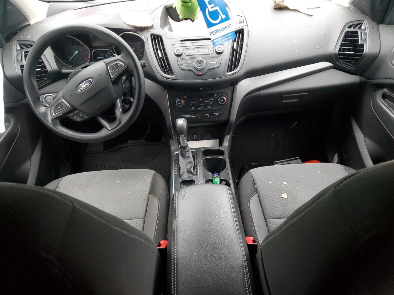 2017 FORD ESCAPE SE photo 8