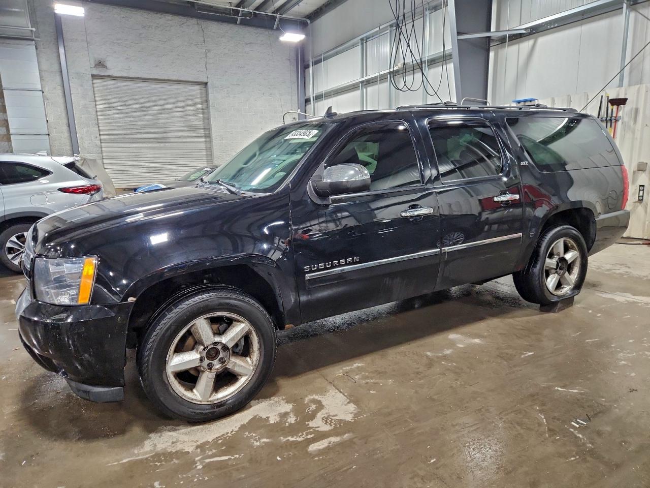 2013 CHEVROLET SUBURBAN