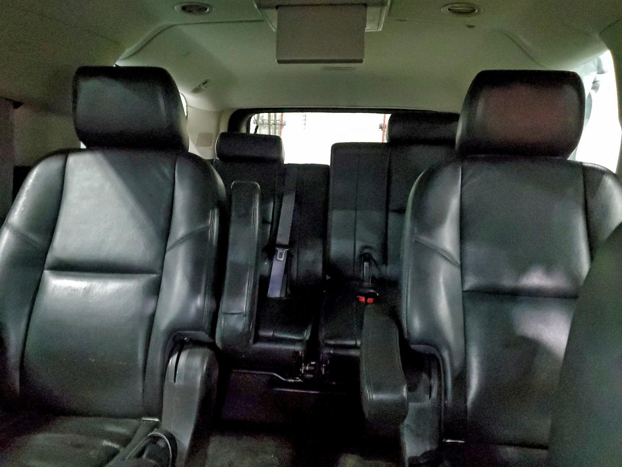 2013 CHEVROLET SUBURBAN K1500 LTZ photo 19
