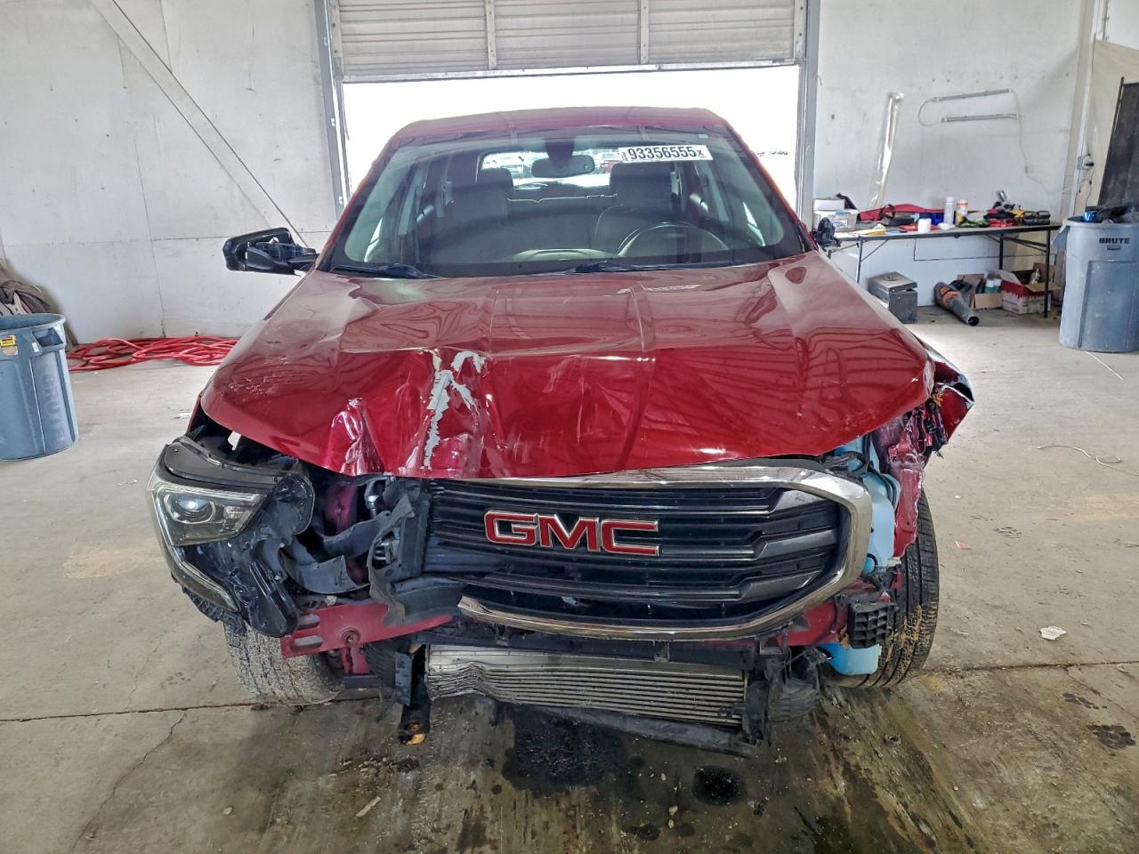 2018 GMC TERRAIN SLE photo 5