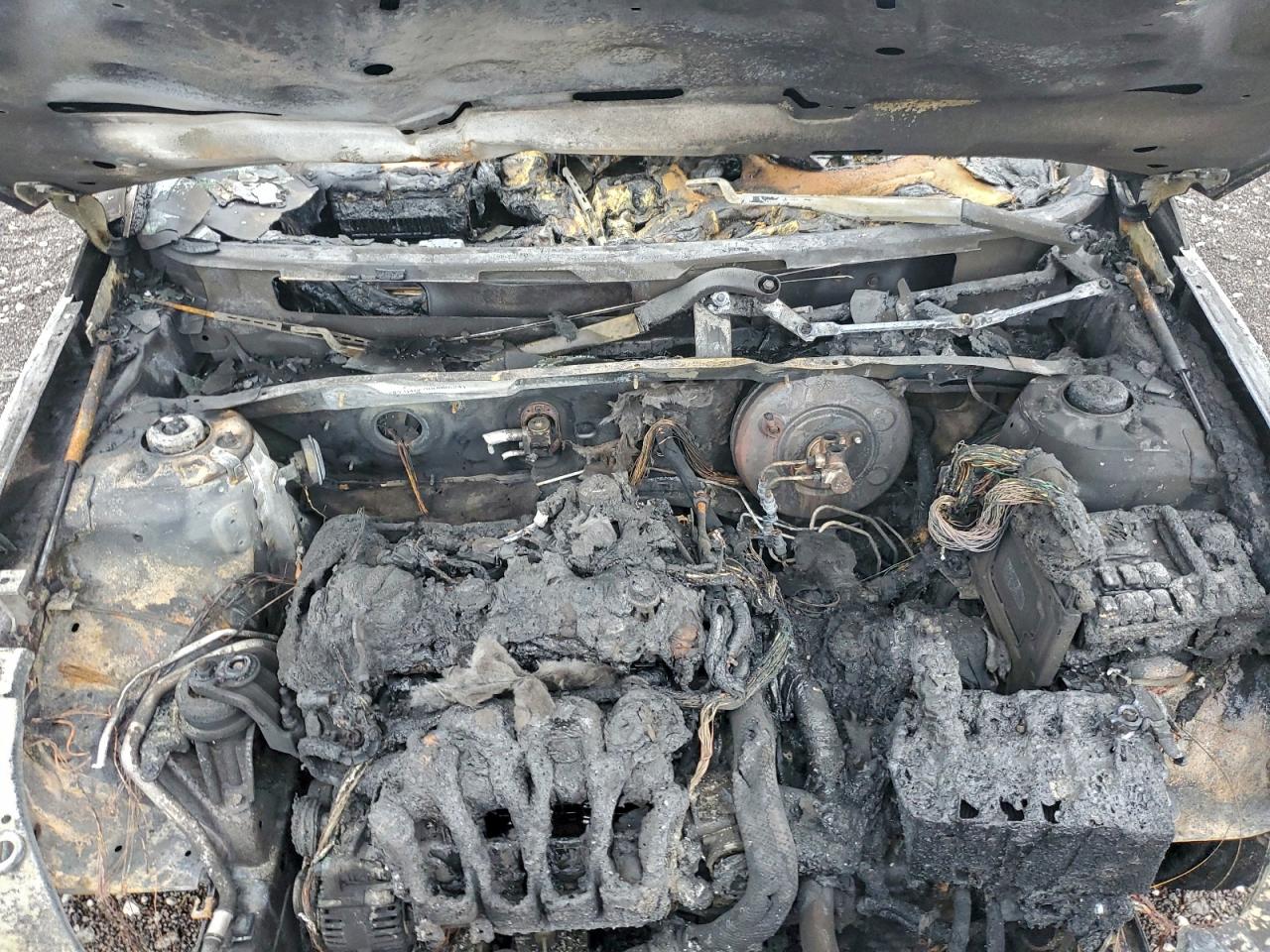 2011 HYUNDAI SONATA GLS photo 21