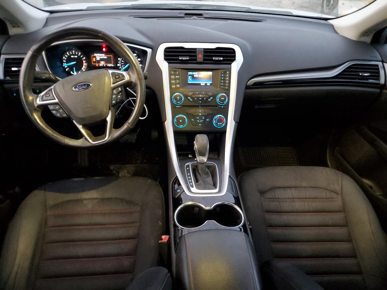 2014 FORD FUSION SE photo 8