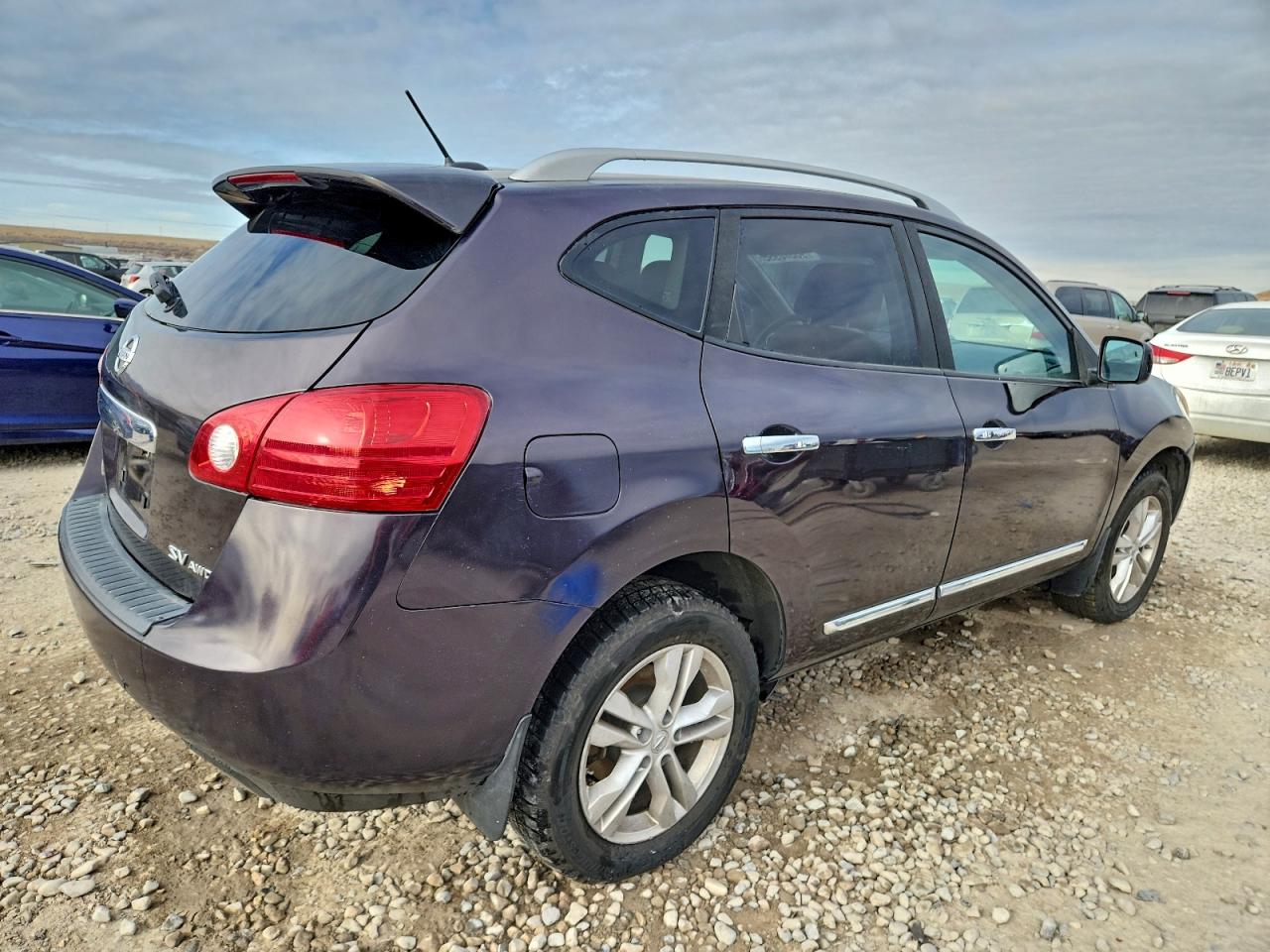 2013 NISSAN ROGUE S photo 5