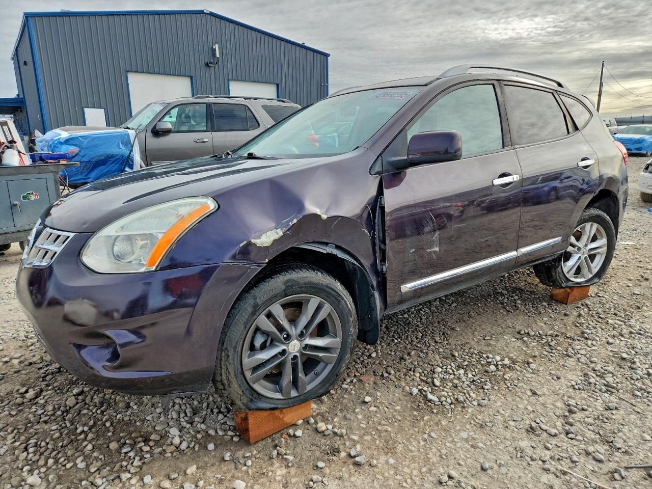 2013 NISSAN ROGUE
