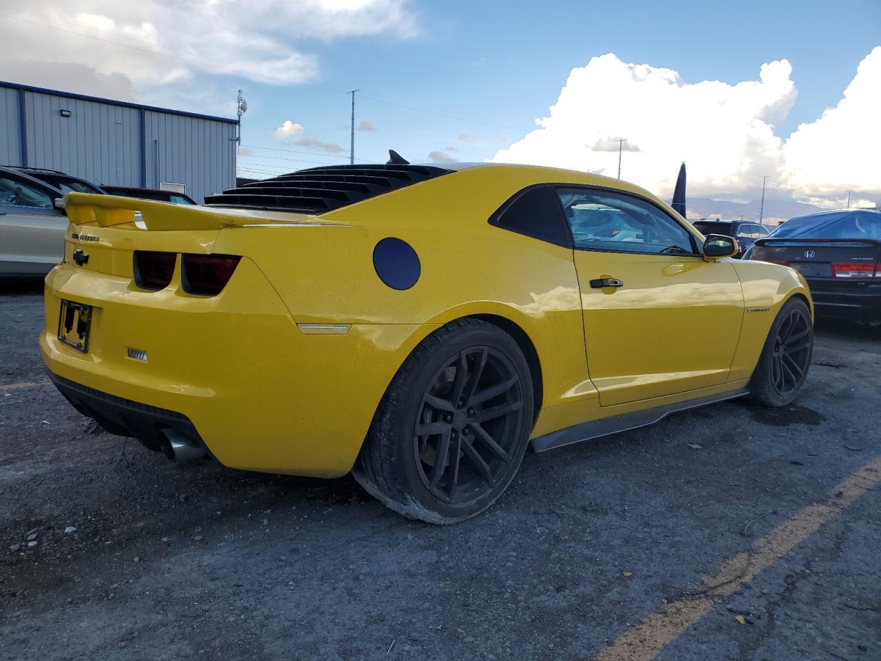 2011 CHEVROLET CAMARO SS photo 3