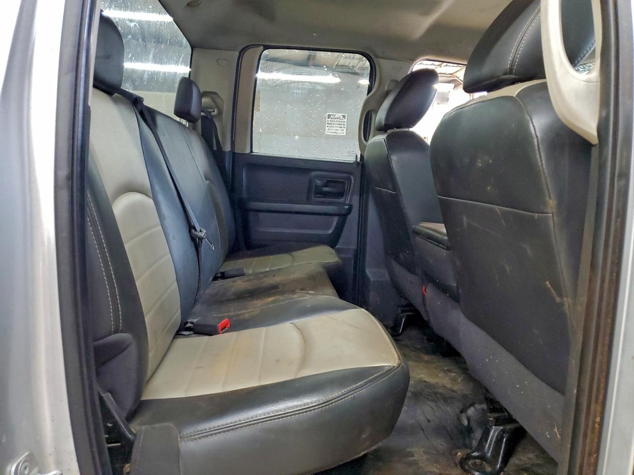 2010 DODGE RAM 1500 photo 19