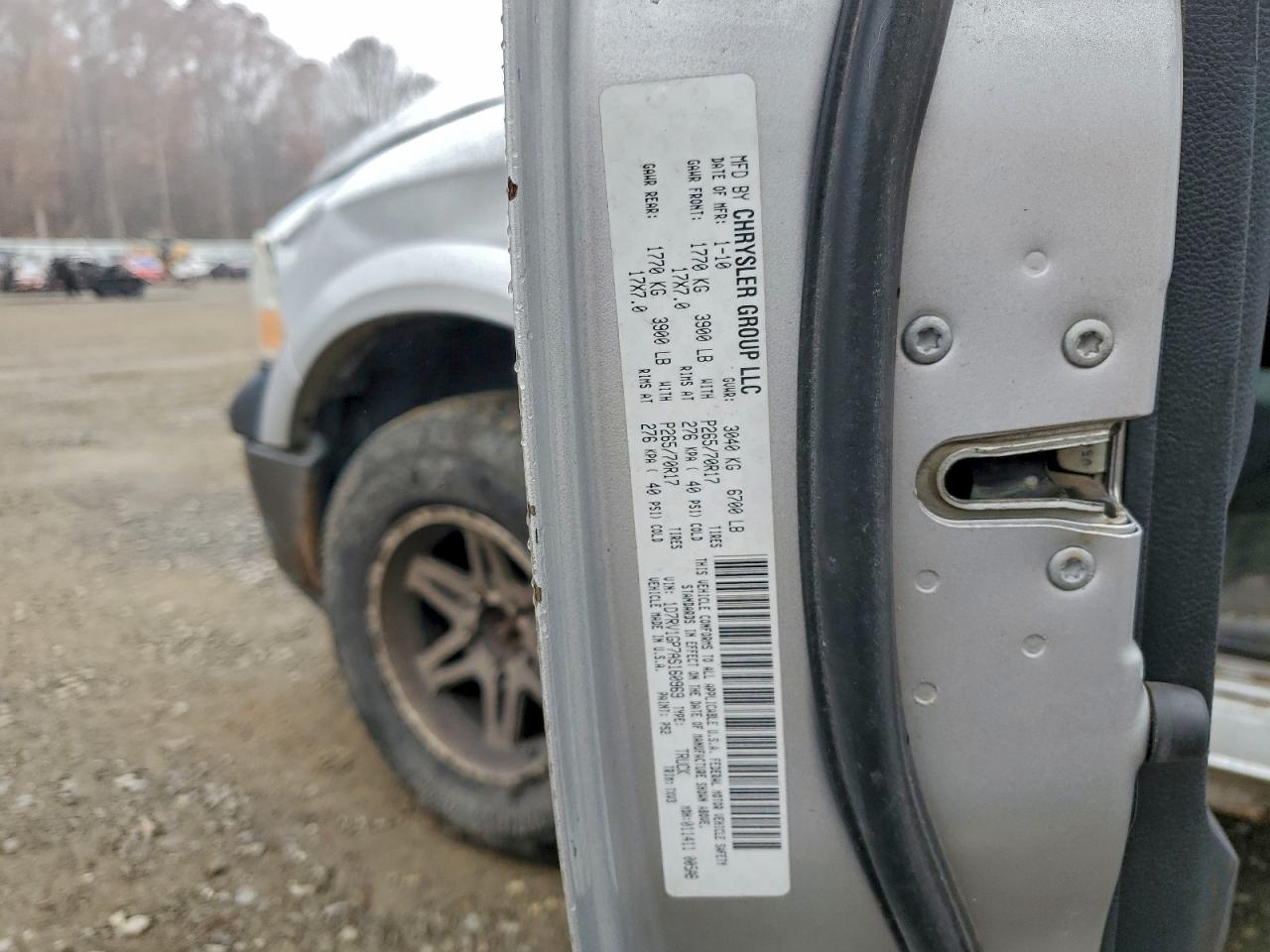 2010 DODGE RAM 1500 photo 23
