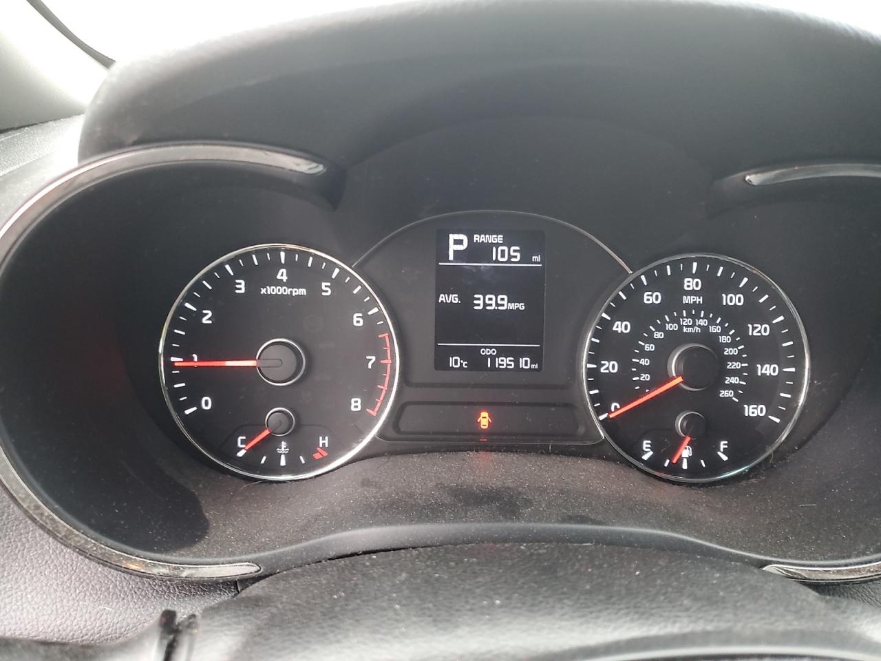 2017 KIA FORTE LX photo 9