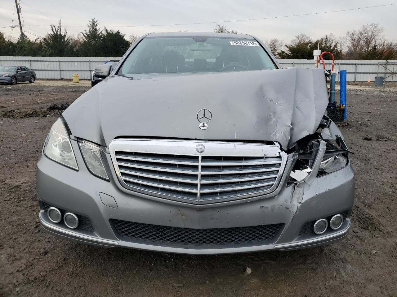 2011 MERCEDES-BENZ E 350 BLUETEC photo 9