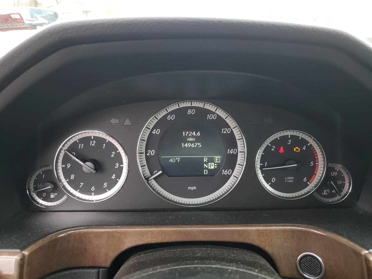 2011 MERCEDES-BENZ E 350 BLUETEC photo 17
